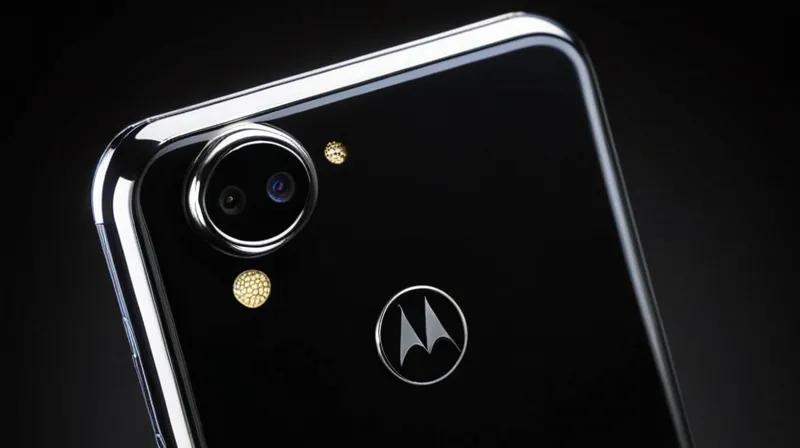 I can't wait for Motorola's GrapheneOS phones: Why they're a win for privacy and open source